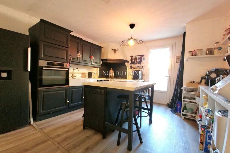 Maison - 93 m² - 5 pièces