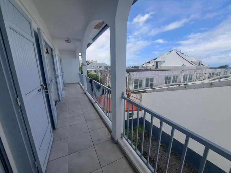 Appartement - 75 m² - 2 pièces