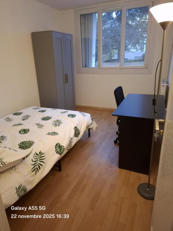 Appartement - 83 m² - 5 pièces