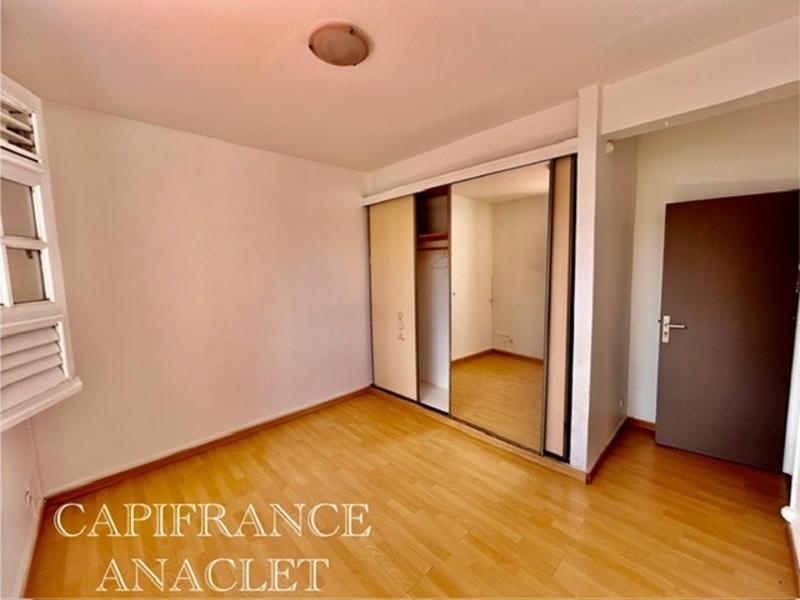 Appartement - 93 m² - 4 pièces