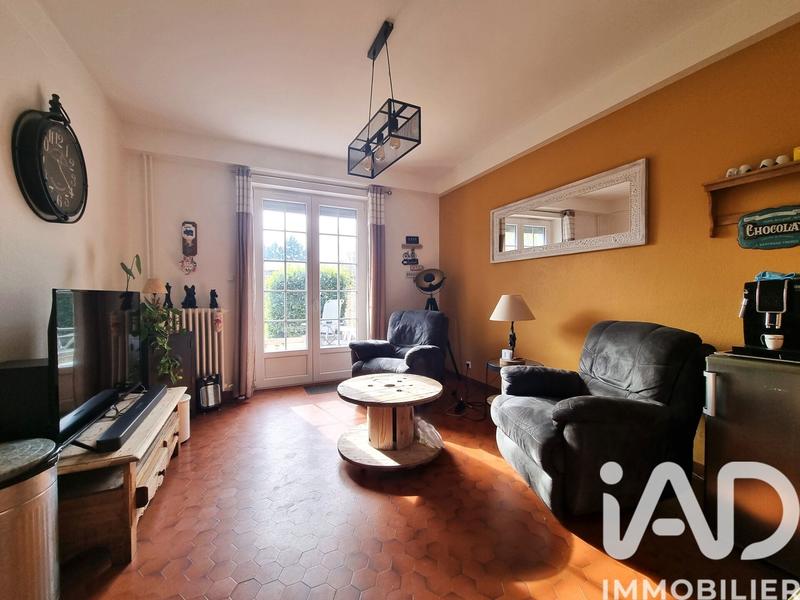 Maison de village - 326 m² - 11 pièces