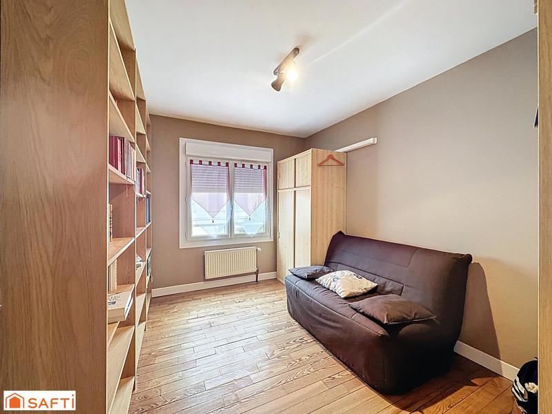 Maison - 152 m² - 7 pièces