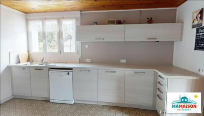 Maison - 90 m² - 4 pièces