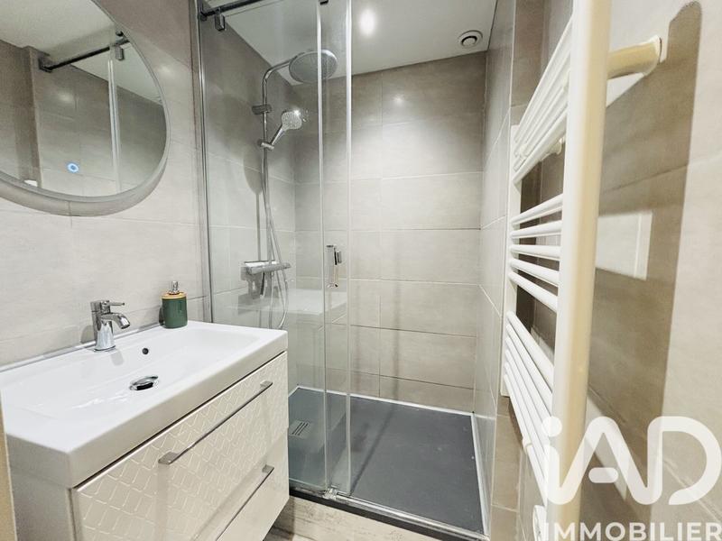 Appartement - 77 m² - 3 pièces