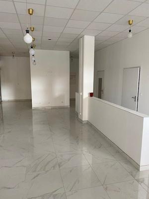 Local commercial - 86 m²