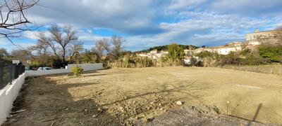 Terrain constructible - 675 m²