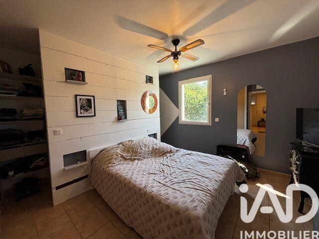 Maison - 200 m² - 8 pièces