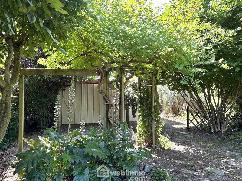 Maison - 186 m² - 7 pièces