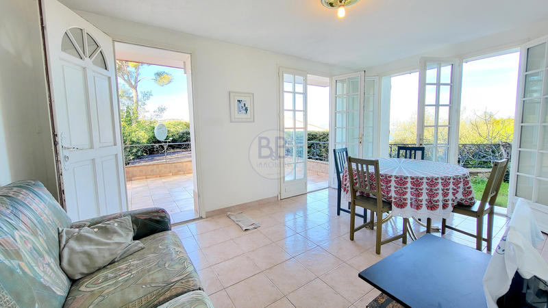 Villa - 140 m² - 5 pièces