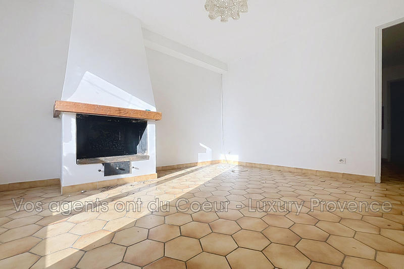 Maison - 174 m² - 9 pièces