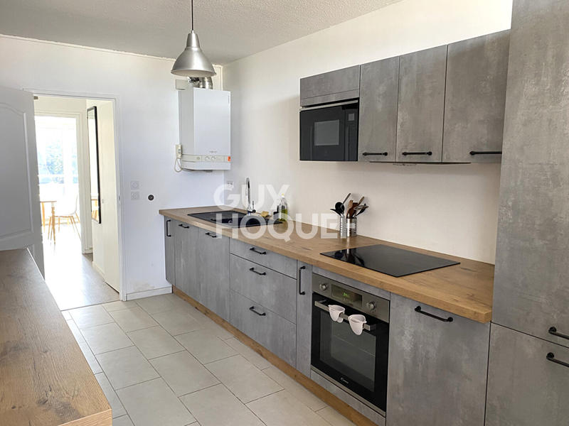 Appartement - 83 m² - 5 pièces