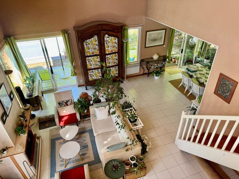 Maison - 158 m² - 5 pièces