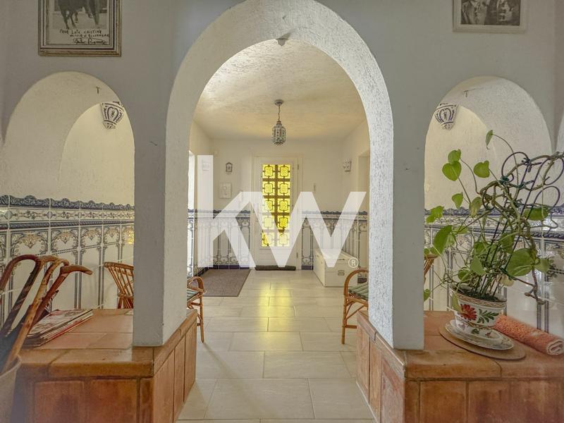 Maison traditionnelle - 154 m² - 5 pièces