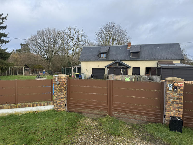 Maison - 130 m² - 4 pièces