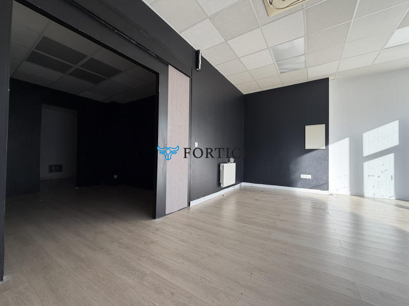 Local commercial - 66 m²