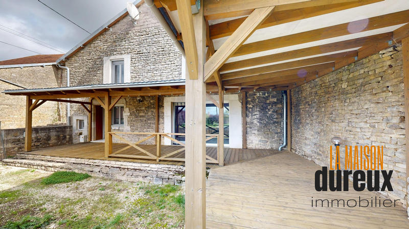 Maison ancienne - 144 m² - 3 pièces