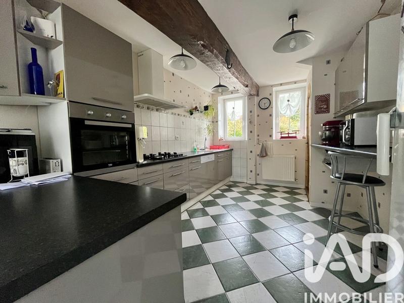 Maison - 170 m² - 6 pièces