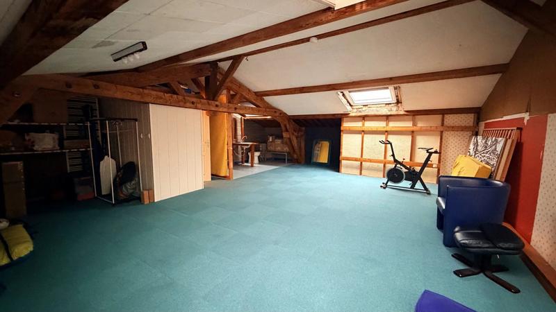 Appartement - 102 m² - 3 pièces