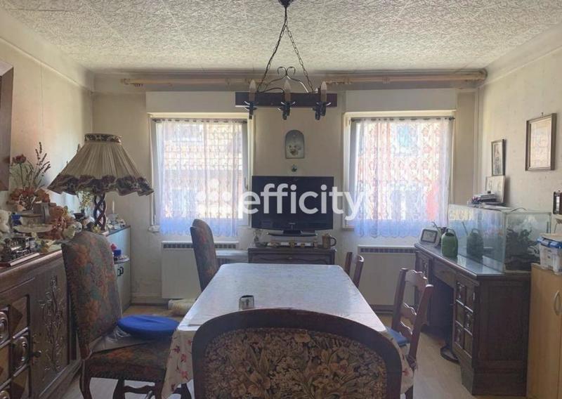 Immeuble - 100 m² - 6 pièces