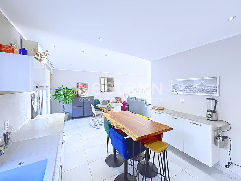 Maison - 105 m² - 5 pièces