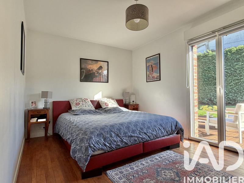 Maison - 184 m² - 8 pièces