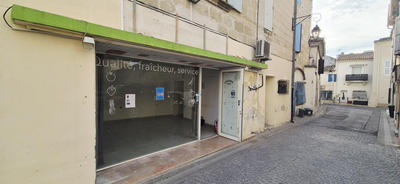 Local commercial - 64 m²