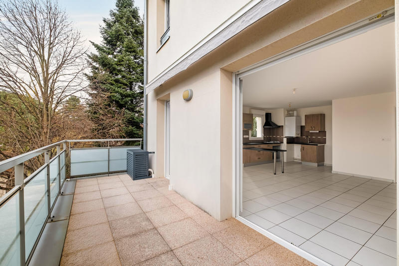 Appartement - 86 m² - 4 pièces