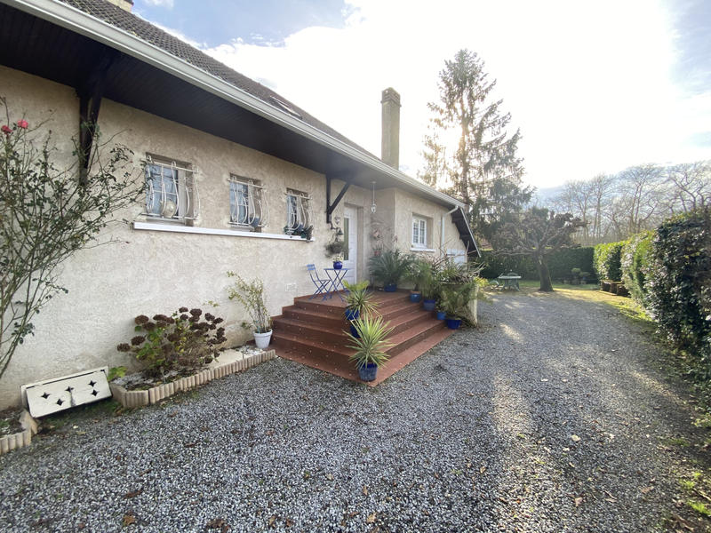 Maison - 170 m² - 5 pièces