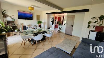 Maison - 104 m² - 4 pièces