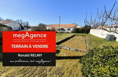 Terrain constructible - 214 m²