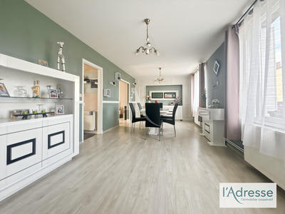 Maison - 140 m² - 7 pièces