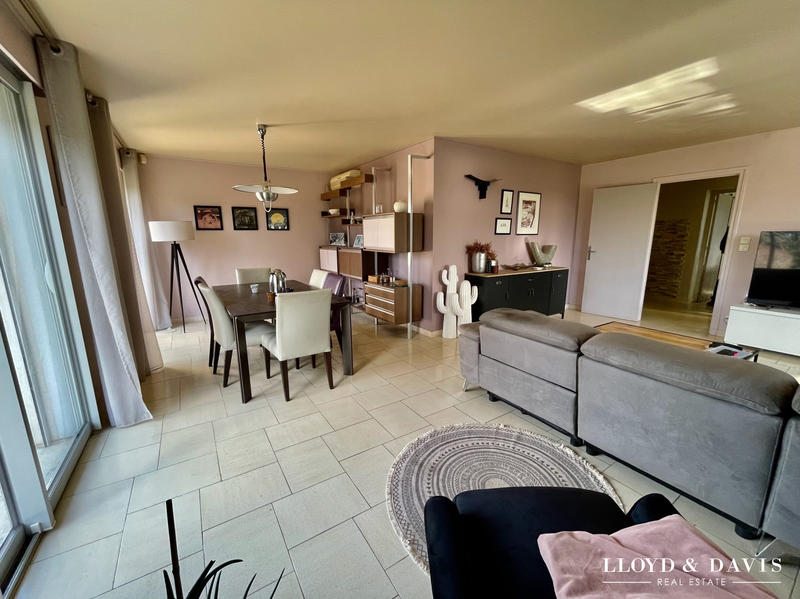 Maison contemporaine - 120 m² - 5 pièces