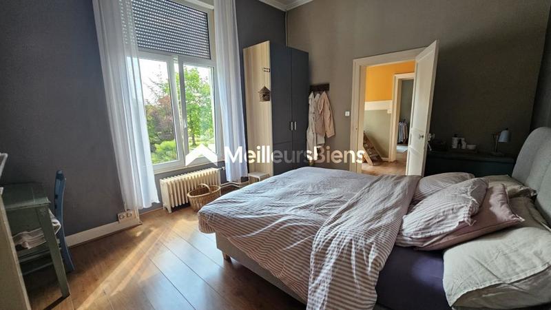 Maison bourgeoise - 196 m² - 8 pièces