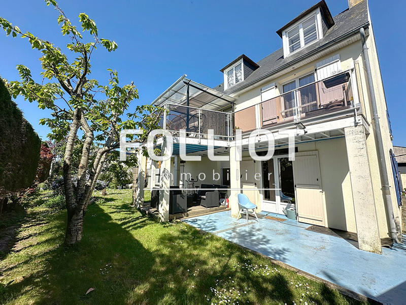 Viager - Maison - 195 m² - 9 pièces