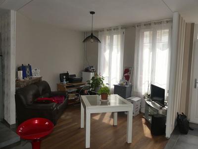 Maison - 88 m² - 5 pièces