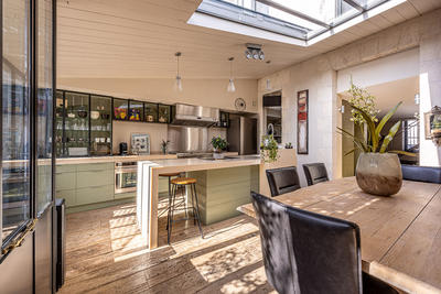 Maison - 141 m² - 5 pièces