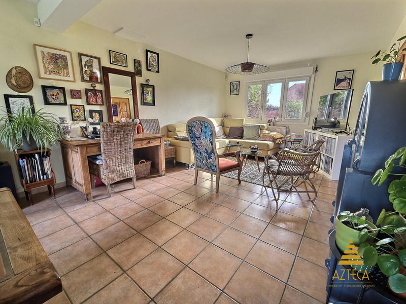 Maison - 112 m² - 8 pièces