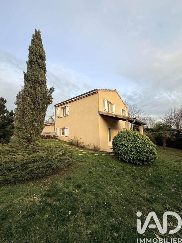 Maison - 97 m² - 5 pièces