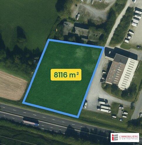 Terrain constructible - 8 166 m²