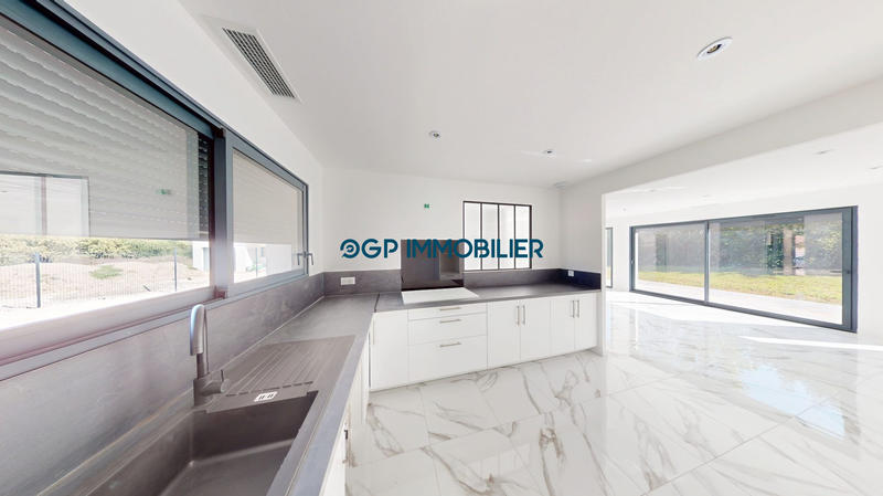 Maison traditionnelle - 120 m² - 5 pièces