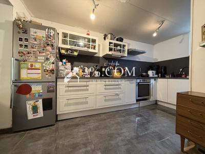 Maison - 99 m² - 4 pièces