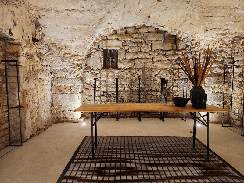 Maison en pierre - 213 m² - 9 pièces