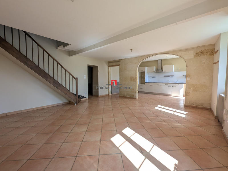 Maison ancienne - 172 m² - 8 pièces