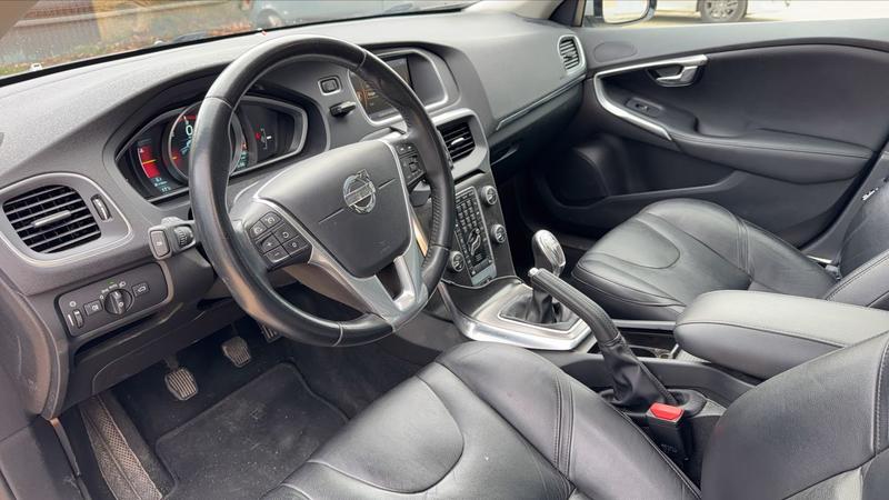 Volvo V40 2.0 D3 150 Effektiv Line Xenium