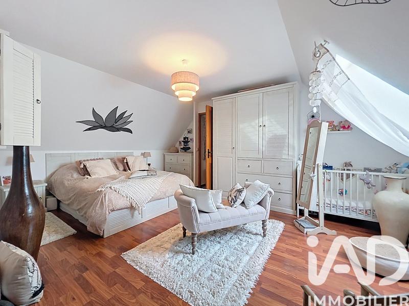 Maison - 102 m² - 5 pièces