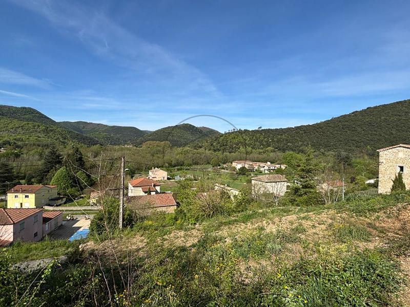 Terrain constructible - 1 642 m²