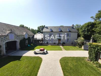 Maison de maîtres - 235 m² - 6 pièces