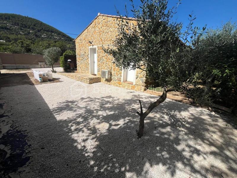 Maison - 166 m² - 8 pièces