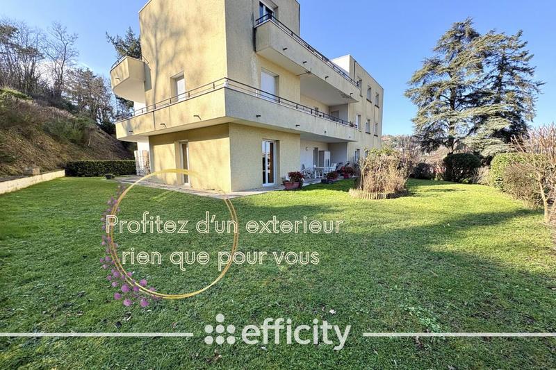 Appartement - 120 m² - 4 pièces