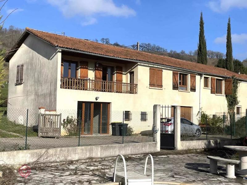 Maison - 125 m² - 6 pièces